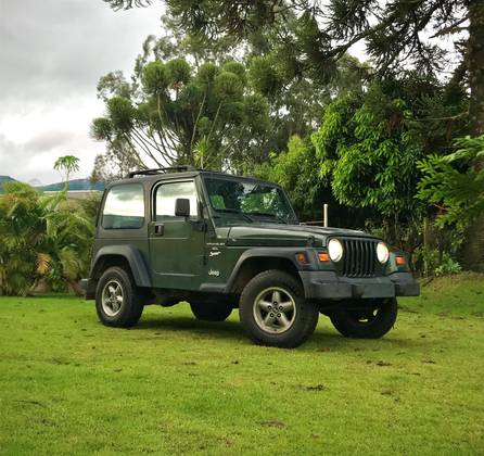 JEEP WRANGLER 4.0 SPORT 4X4 TETO RIGIDO 6I 12V GASOLINA 2P AUTOMÁTICO
